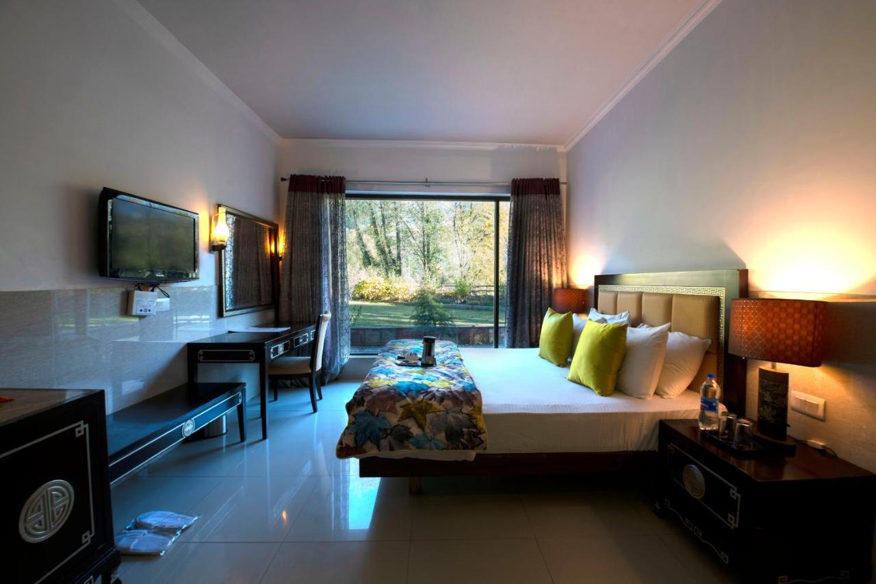 Mastiff Grand Manali Resort Eksteriør billede