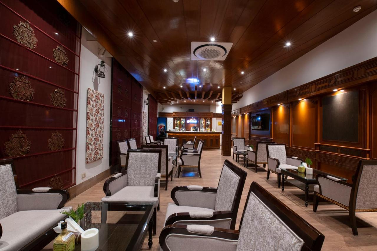 Mastiff Grand Manali Resort Eksteriør billede