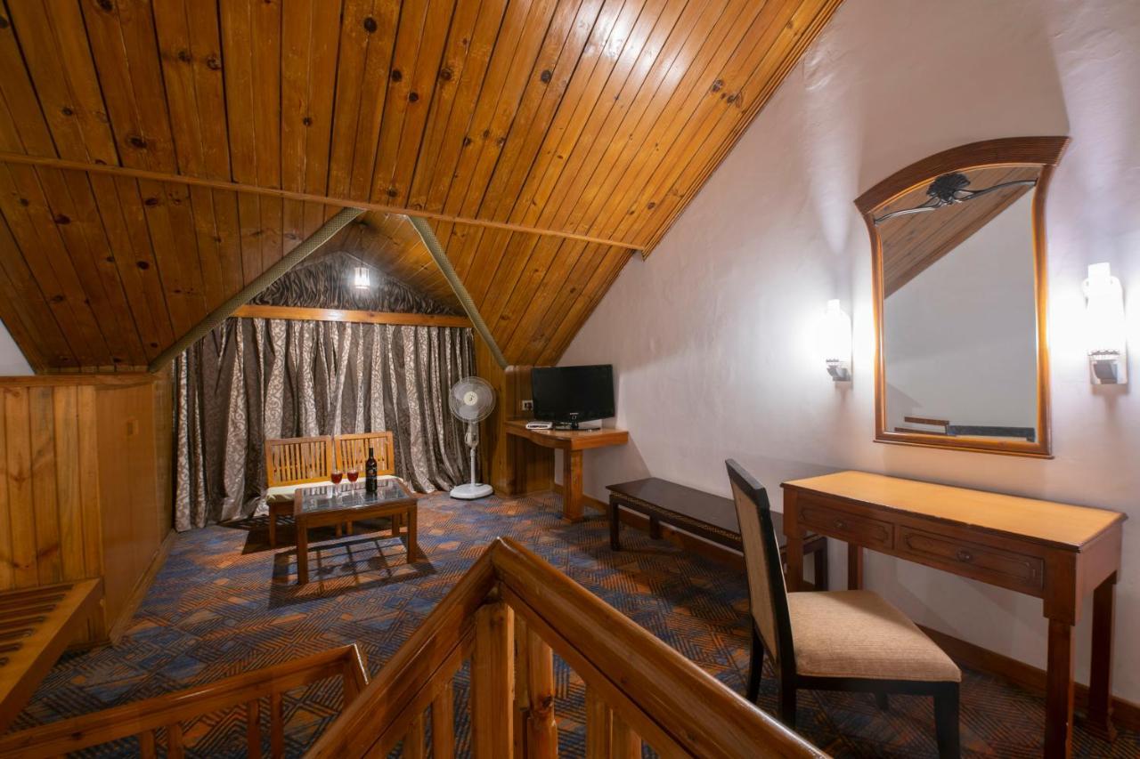 Mastiff Grand Manali Resort Eksteriør billede
