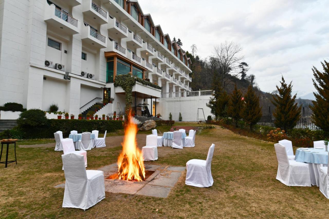 Mastiff Grand Manali Resort Eksteriør billede