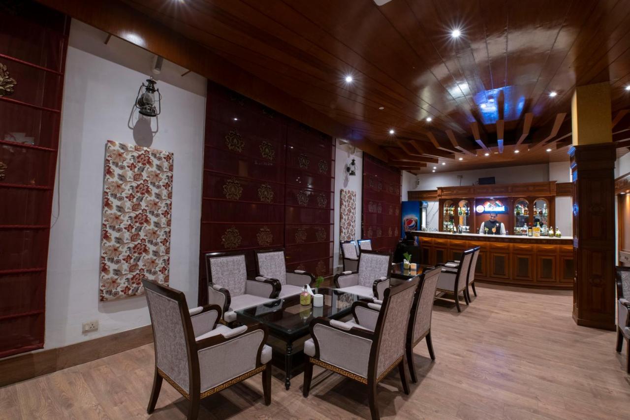Mastiff Grand Manali Resort Eksteriør billede