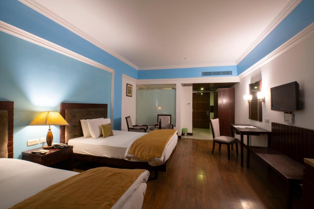Mastiff Grand Manali Resort Eksteriør billede